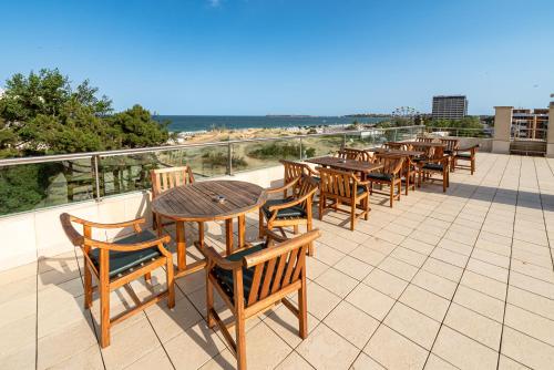 Jeravi Beach Hotel - All Inclusive