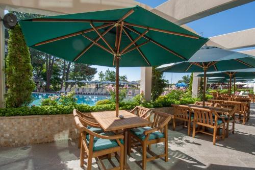 Jeravi Beach Hotel - All Inclusive