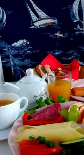 Jedzenie i napoje, Willa Akacja Bed & Breakfast - Gdynia Orlowo in Gdynia