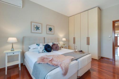 Villa Ampelaki - Premium Villa with heated pool