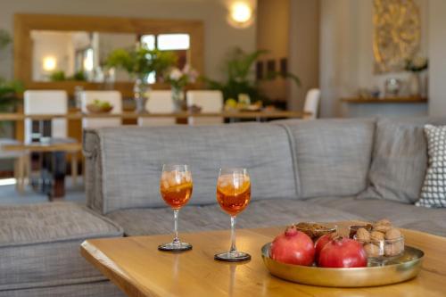 Villa Ampelaki - Premium Villa with heated pool