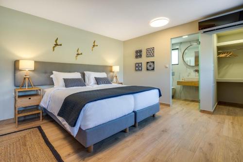 Villa Ampelaki - Premium Villa with heated pool