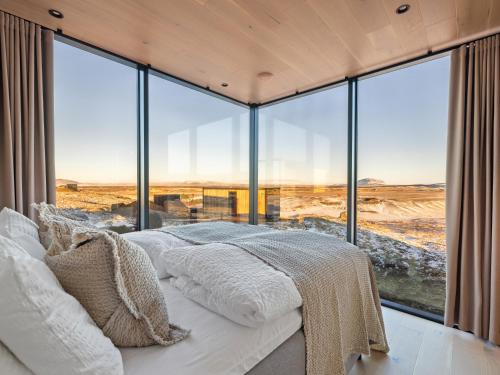 Vistas, ÖÖD Hekla Horizon - Mirror Houses (OOD Hekla Horizon - Mirror Houses) in Hella