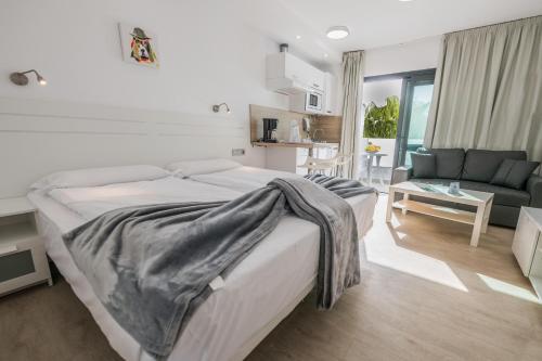 Bahia Calma Beach Bahia Calma Beach