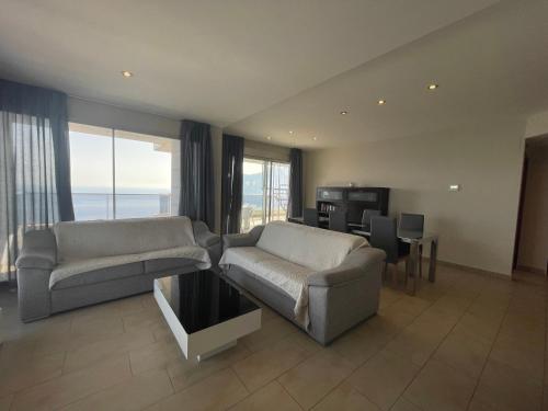 Apartamentos Entremares - image 10