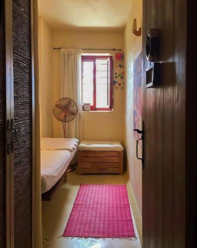 Andros -Stone house with shared pool & seaview, Andros (zdjęcie 7)