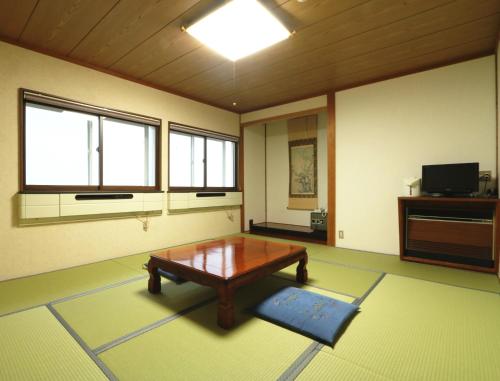 Triple Room with Bathroom