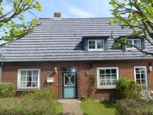 Haus 94- Whg EG in Oldsum, Deutschland