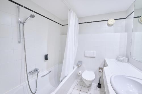 Hotel Plaza Room Type - Standard Double Room