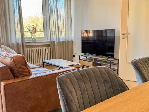 Three-Bedroom Apartment with Balcony