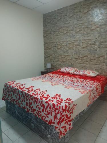 Hotel Dorado Inn – Salinas, VA