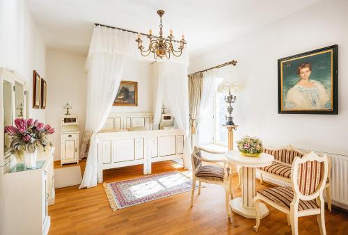 Zámek Rychvald - The Old Yard Rychvald (Zamek Rychvald - The Old Yard Rychvald) in สเลซสกา ออสตราวา