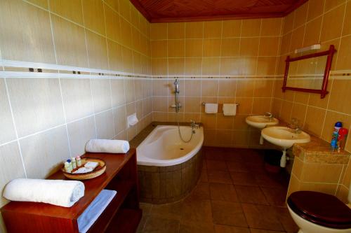 Mara Leisure Camp Room Type - Twin Room