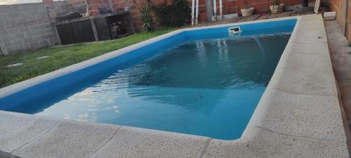 Peldbaseins, Casa de Fin de semana in Maria Grande