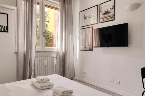 Just Urban Stays - Studio Apartment in the Center - Duomo 4 min M1, Milan