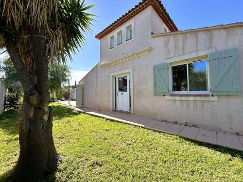 Holiday Home image 10