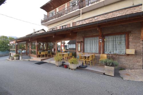 Hotel Les Chenets in Saint-Julien-en-Champsaur