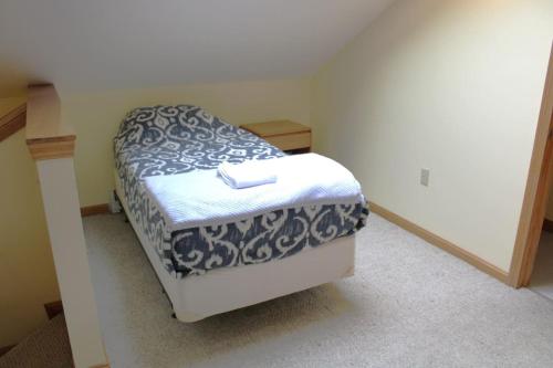 Condo at The Jack O Lantern - image 11