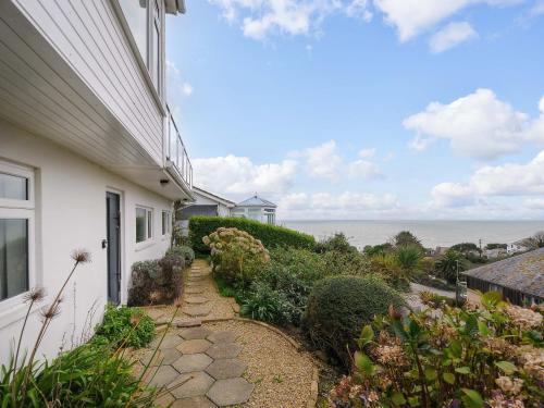 Waves Edge, Torpoint (fotografie 6)