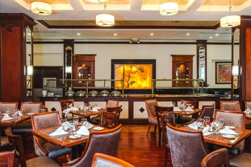 مطعم, Hilton Princess San Pedro Sula in سان بيدرو سولا