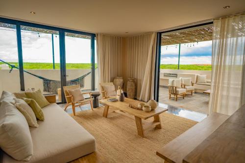 Jungle Sunset Penthouse in Tulum with Private Pool, 5 Min from Beach