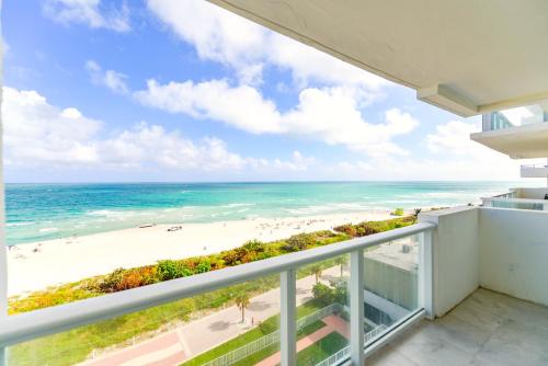 Modern Oceanfront Condo in the Heart of Miami Beach in Miami Beach, USA