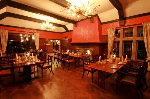 Restaurant, Aberdare Country Club in Mweiga