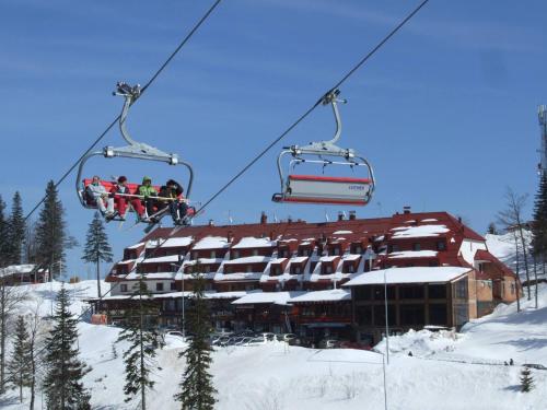 Hotel Dva Javora – Jahorina, LA