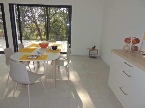 設施, Villa neuve à 900 m de la plage (Villa neuve a 900 m de la plage) in 聖露西亞迪莫里安尼