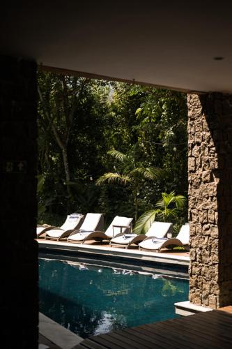620301211 Kalango Hotel Boutique
