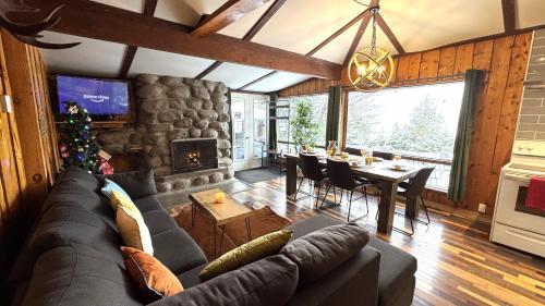 Le1605 - Spa et Plage - Les chalets dans le nord in Sainte Lucie des Laurentides (QC)