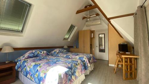 Double Room with Private Bathroom image 10