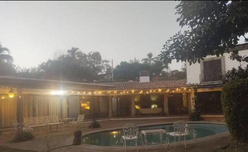 residencia Casa Ficus in Cuernavaca, Mexico