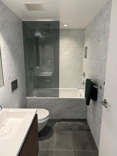 Luxury Downtown Vancouver Stay for Taylor Swift Fans in Vancouver, Canada