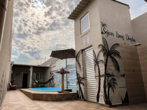 Casa com piscina na Enseada no Guarujá (Casa com piscina na Enseada no Guaruja) in ชารดิง วีร์จิเนีย