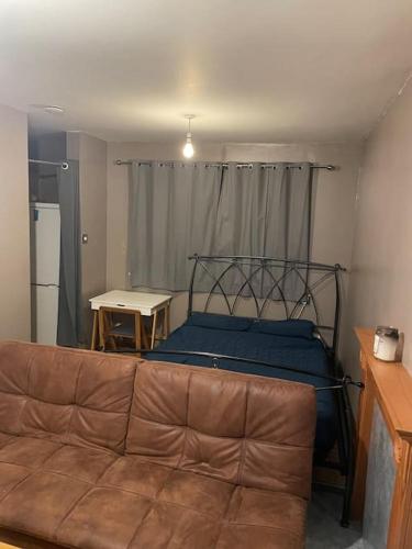 Cosy Studio Apartment in 切斯特郊區