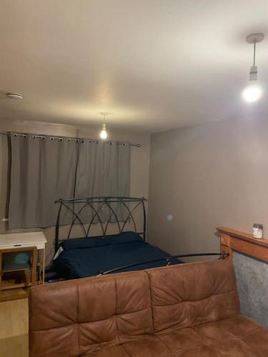 Cosy Studio Apartment in 切斯特郊區