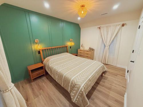 Stylish 2 BR 1 BA Apartment - Steps to the Ocean - Hidden Gem in Wildwood, USA