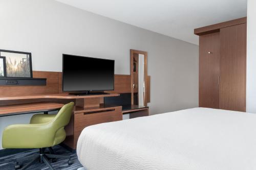 Fairfield Inn & Suites by Marriott Martinsburg - image 10