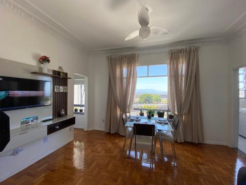 Facilities, charme beija flor in Maracana