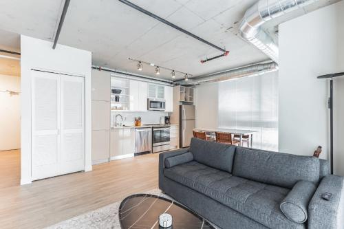 16 Brand new combined apartments with city views in Cleveland, USA