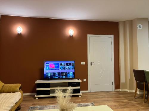 Besim Apartament in เฟริซาจ