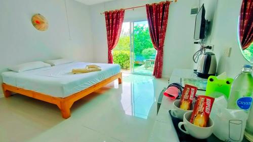 Baan Mai Hom Resort Suan Phueng Room Type - Double Room with Mountain View Baan Mai Hom Resort Suan Phueng Room Type - Double Room with Mountain View