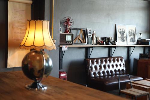 Yimwhan Hostel & Cafe Ayutthaya in Khlong Suan Plu