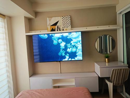 Condominium 5