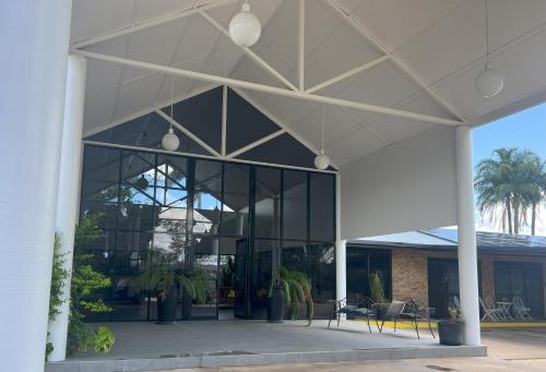 A szálláshely kívülről, Albert Park Motor Inn - Pool and shaded parking in Longreach