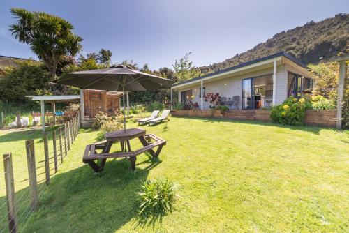 Cottage with Garden View