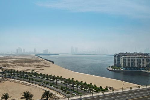 Dubai Creek Poolside view Apartment - By DuStay, Dubaj (fotografie 2)