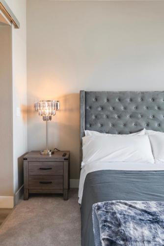 Luxury 2BR Apartment in the Heart of DTLA