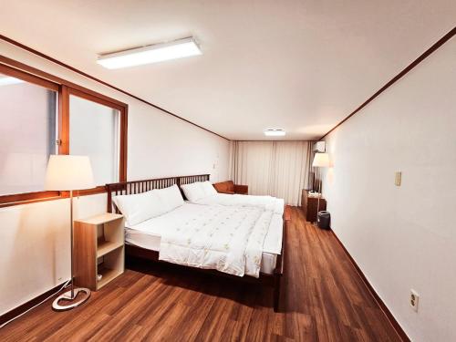 Youth House, Seul (foto 8)